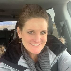 Meet your Posher, Leanne